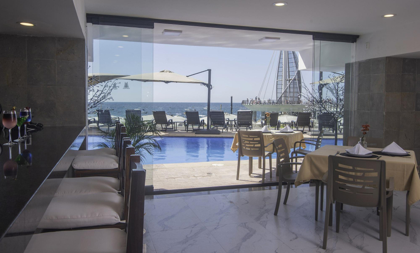 Food & Drinks 5, Vista Pier - Adults Only, Puerto Vallarta