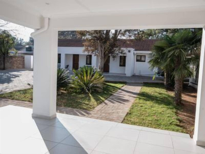 Terrace 3, The Royal Guest House, Dr Kenneth Kaunda