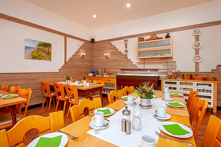 Food & Drinks 4, Hotel Landgasthof Hv Lzer, Unna