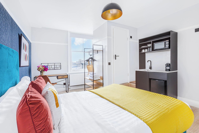 Room 5, Kensington Rooms 27 Philbeach Gardens, London