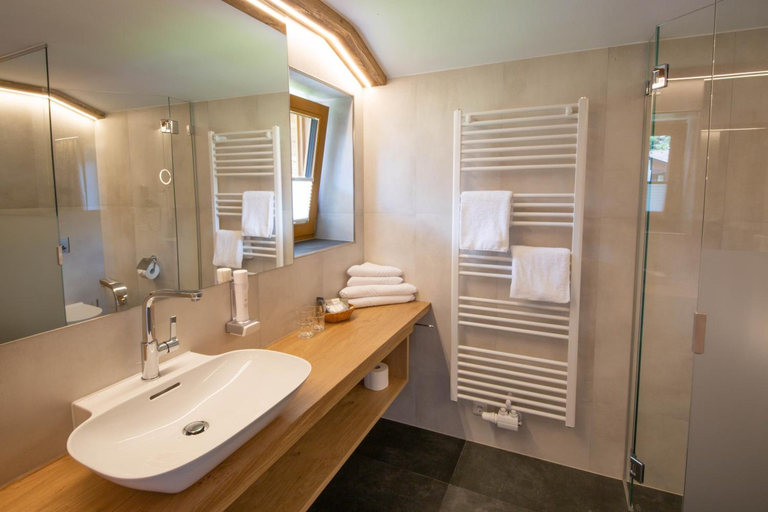 Bathroom 3, Landhotel Fv Hrenhof Ellmau, Kufstein