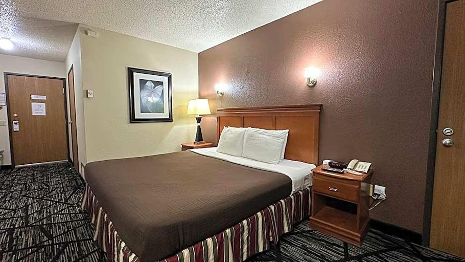 Bedroom 3, Woodland Inn Suites, Taylor