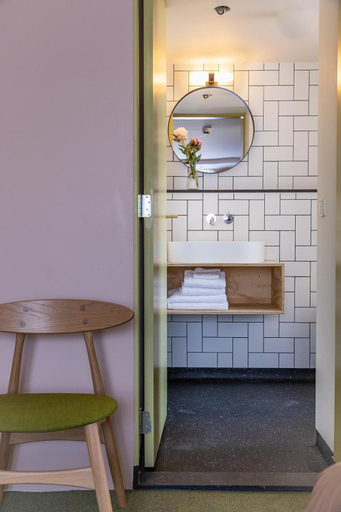 Bathroom 3, Stadshotel Steegoversloot, Dordrecht