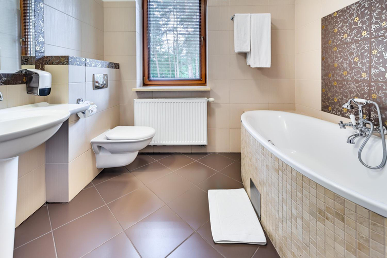 Bathroom 4, Hotel Pan Tadeusz, Legionowo