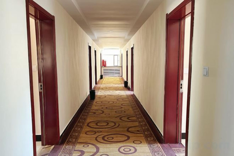 Others 5, Joneng Hotel, Gannan Tibetan