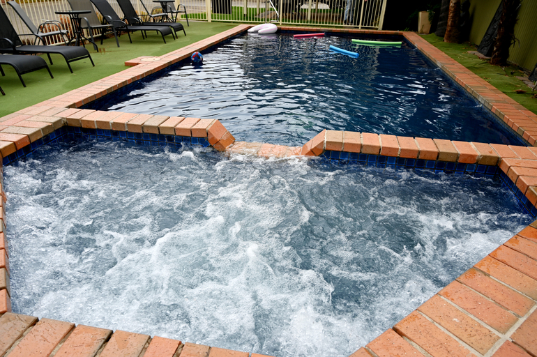 Pool 4, Paddlewheel Motel, Campaspe - Echuca