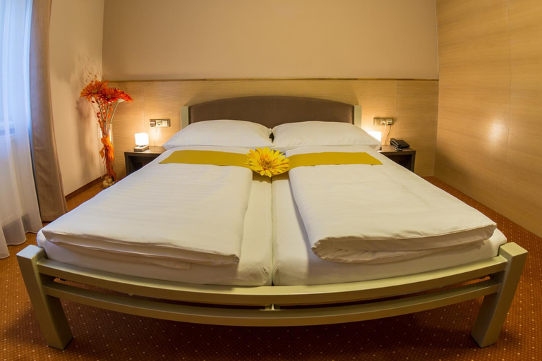Bedroom 3, Hotel Lu Nice, Tábor