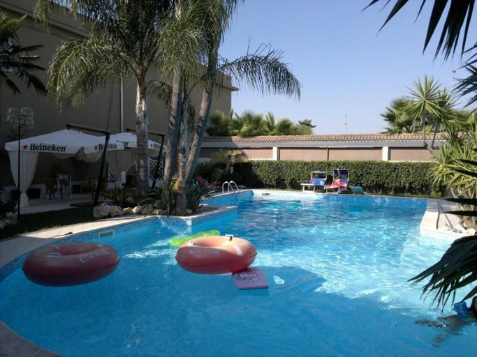 General view 1, Hotel Resort Novelli, Foggia