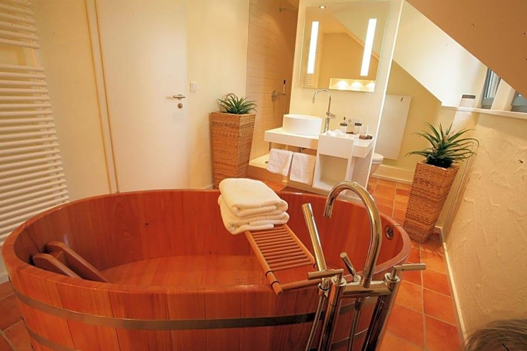 Others 5, Vinotel Augustin, Kitzingen