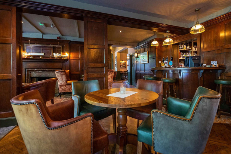 Food & Drinks 5, Dukes Head Hotel, London