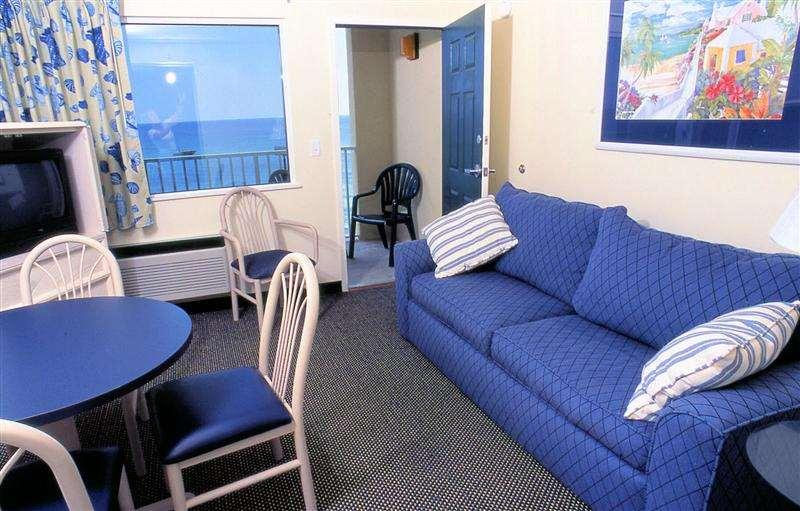 Bedroom 3, The Flamingo Hotel And Tower, Bay