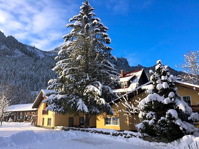 Exterior & Views 1, Hotel Gasthof Im Wiesengrund, Oberallgäu