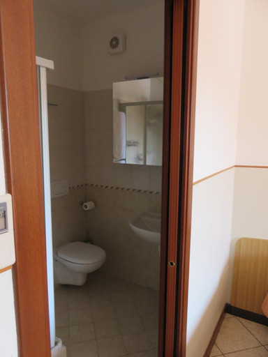 Bathroom 3, Hotel Da Si-si, Udine
