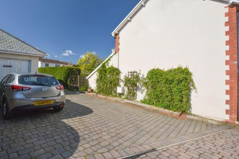 Property grounds, Cloudbreak Hot Tub Log Burner, Dogs Welcome, Devon