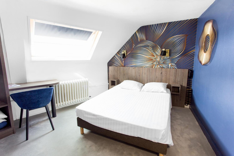 Bedroom 2, Hotel Iena, Maine-et-Loire