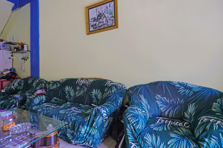 Lobby 5, Spot On 92186 Penginapan Lorra, Batam