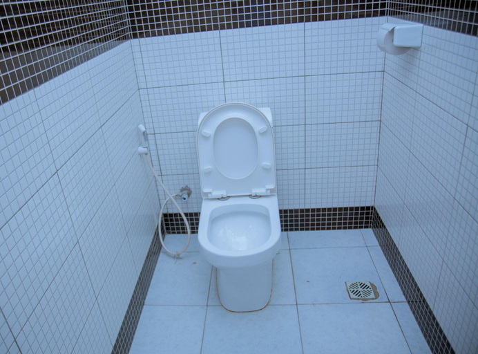 Bathroom 4, HOTEL ROLAX, Ilala