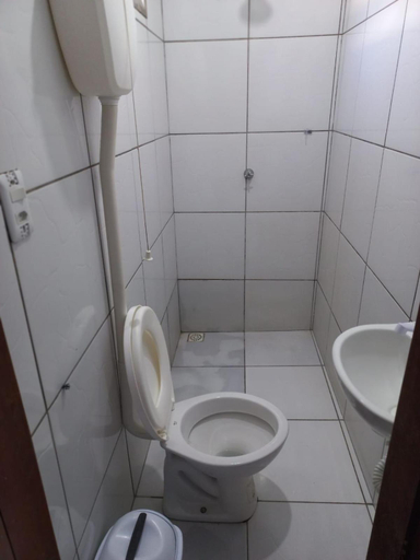 Bathroom 3, Hotel Latinos 2, Boa Vista