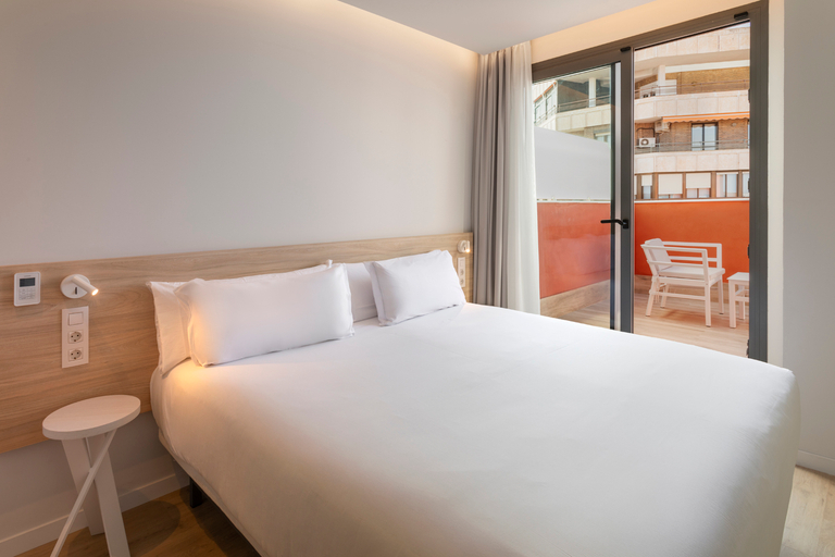Bedroom 4, B&B Hotel Alicante Centro, Alicante