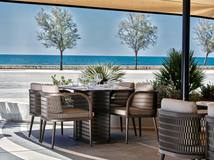 Restaurant 4, Crowne Plaza Durres , Durrësit