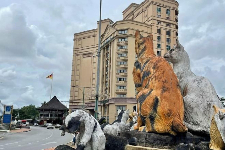 3, Kuching City Center Riverbank Suites With Marvelous River View, Kuching
