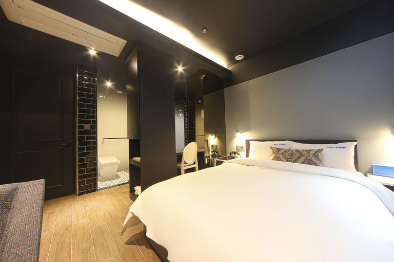 Bedroom 2, Ulsan Samsan Amare Hotel, Jung