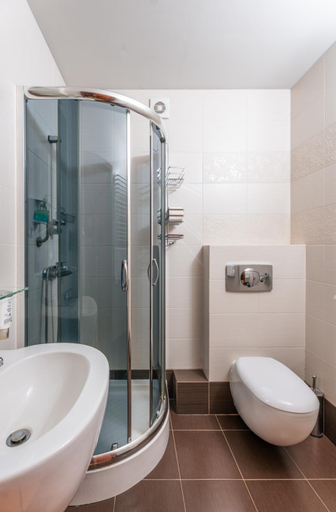 Bathroom 3, Hotel Vesta Centrum Konferencyjno Wypoczynkowe, Żywiec