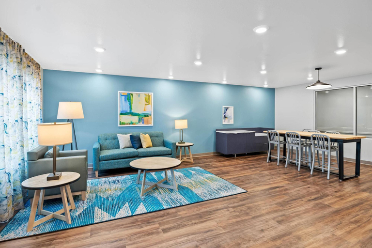 Public Area 2, WoodSpring Suites Richmond Airport, Henrico