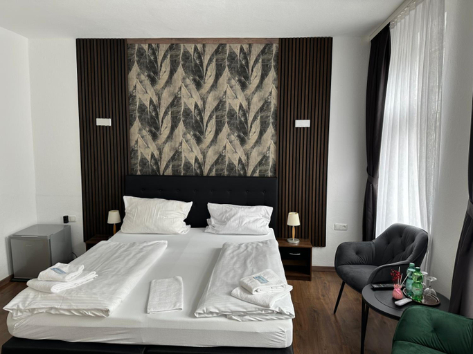 General view 5, Hotel Cafv Burg Stahleck, Mainz-Bingen