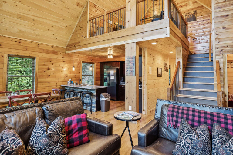 Public Area 2, Creekside Manor 3 Bedroom Cabin by RedAwning, Sevier