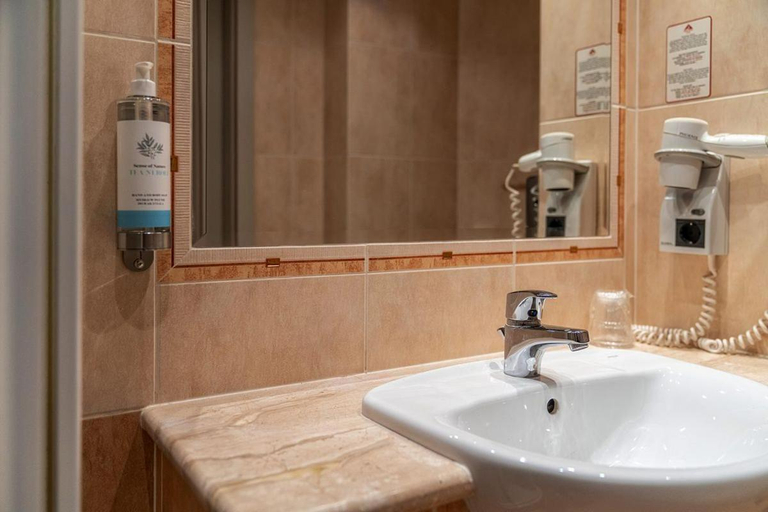 Bathroom 3, Hotel Stok, Cieszyn