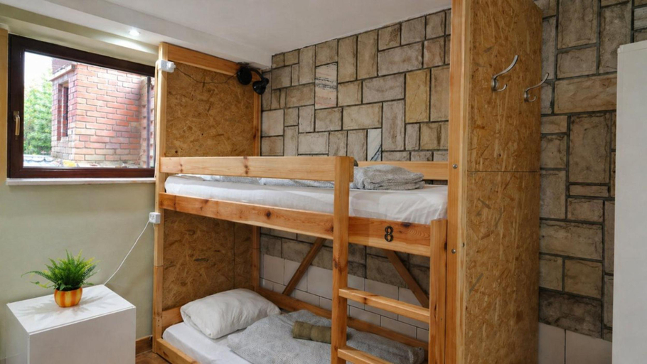Others 4, For Rest Hostel, Lublin City