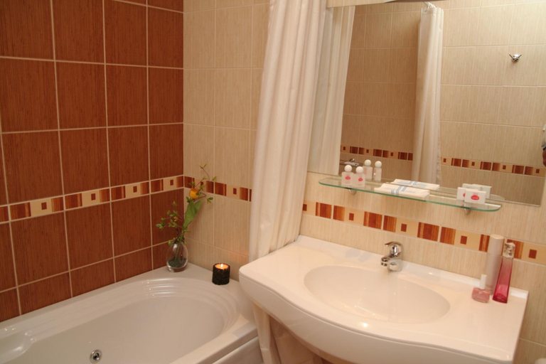 Bathroom 3, Hotel Real, Plovdiv