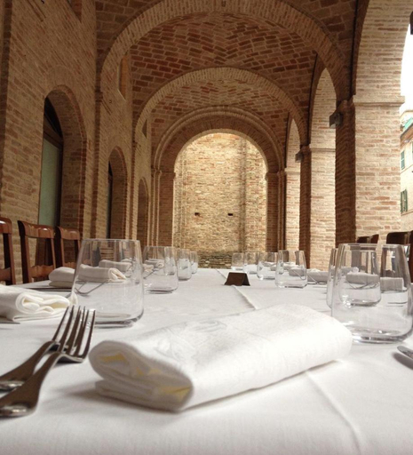 Food & Drinks 5, Locanda Le Logge, Macerata