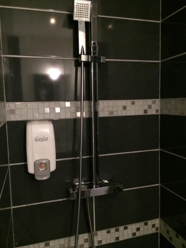 Bathroom 3, Hôtel Le Boulevardier, Rhône