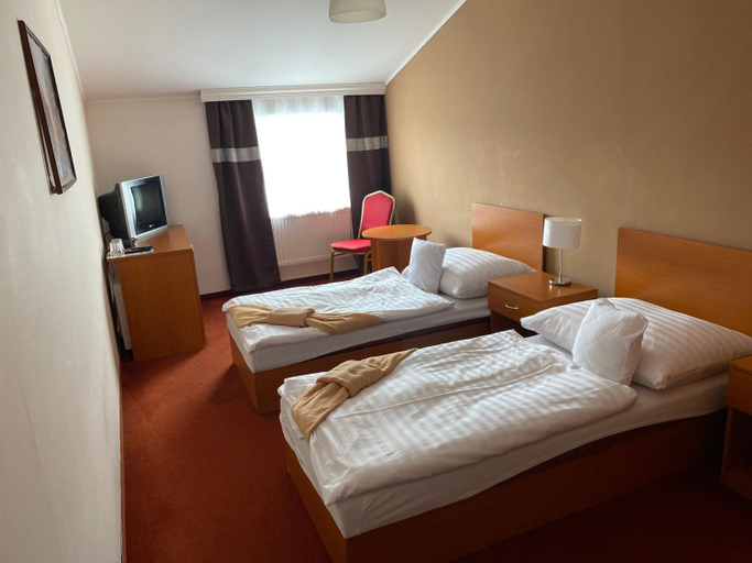 General view 2, Hotel Aernvo Orel Oatec, Louny
