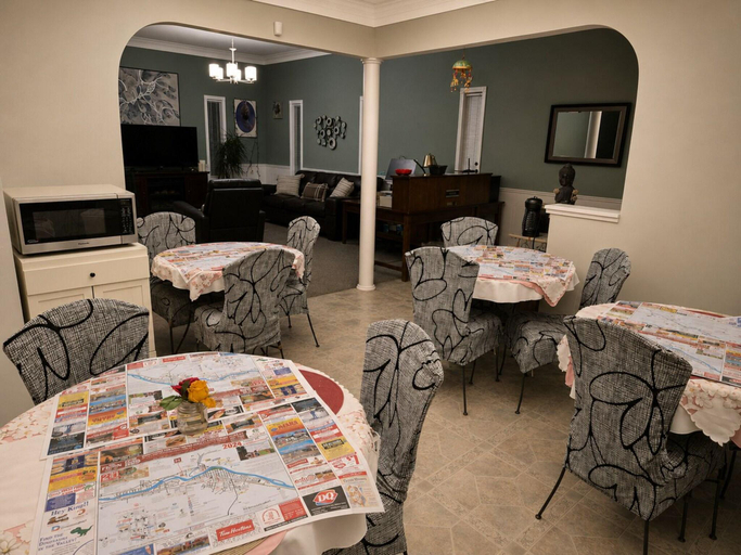 Public Area 2, Newcastle Country Inn, Division No. 5