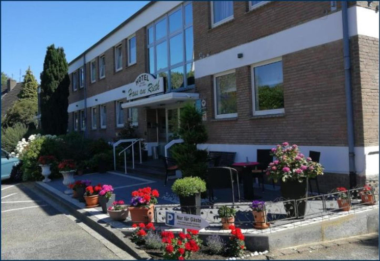 Exterior & Views 2, Hotel Haus am Rieth, Viersen