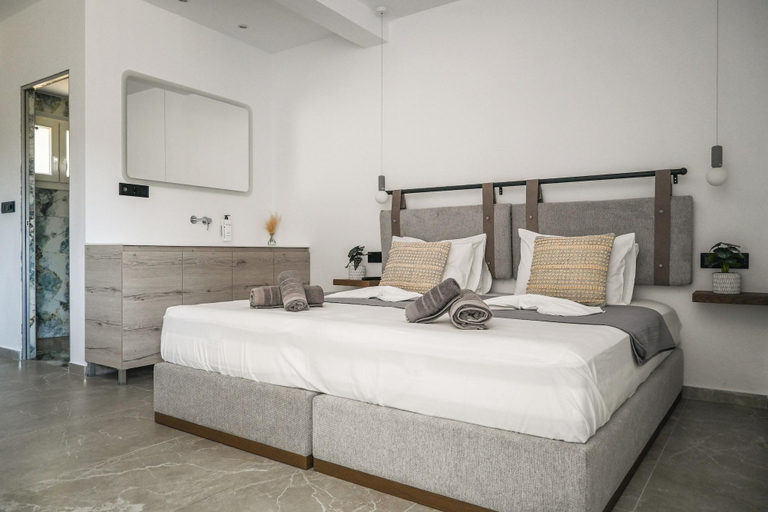 Bedroom 5, Giabeos, Thessaly