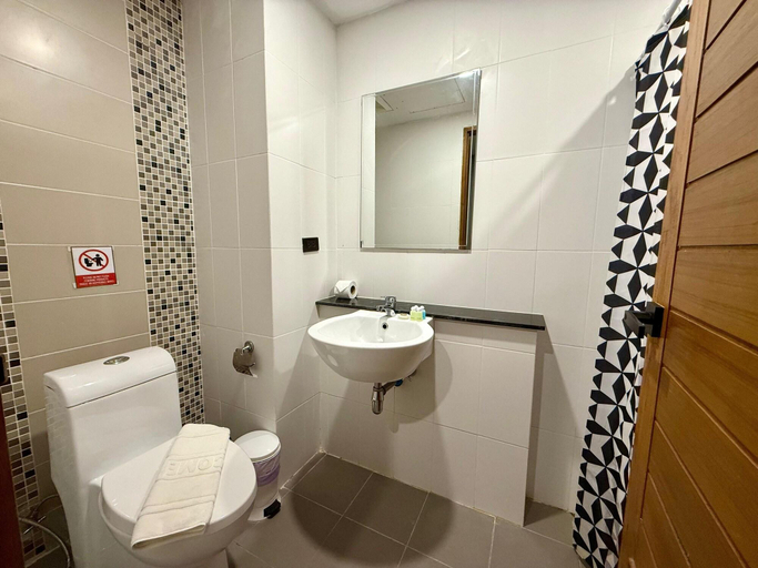 Bathroom 4, Diva Boutique, Phuket Island