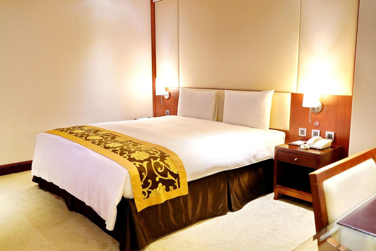 Room 4, Hã¹ House Taipei, Taipei City