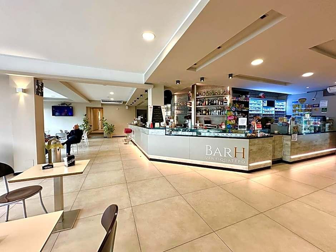 Food & Drinks 4, Hotelâ villabella, Verona