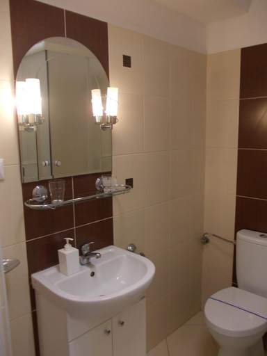 Bathroom 3, Scsk Å»urawia, Warsaw