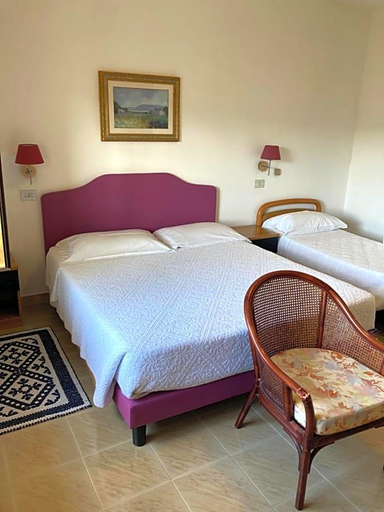 Bedroom 3, Hotel La Capannina, Nuoro