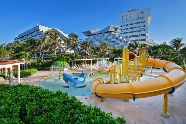 Sports and Entertainment 5, Condo 2 Bdr 5pax En Resort, Benito Juárez