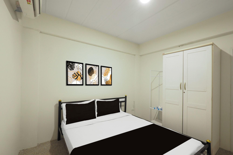 Room 3, RQ Bangkok Huai Khwang by Collection O, Huai Kwang