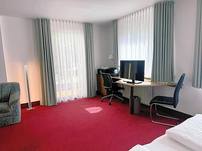 Bedroom 5, Hotel Restaurant Thum, Zollernalbkreis