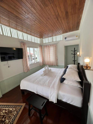Room 5, Roomquest Bangkok Rim Praya Dinsor Road, Phra Nakhon