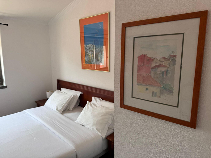 Room 2, Cascais Atlantic City Beach Guesthouse, Cascais