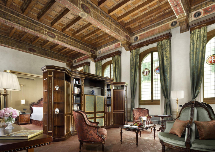 Exterior & Views 2, Palazzo Portinari Salviati, Florence